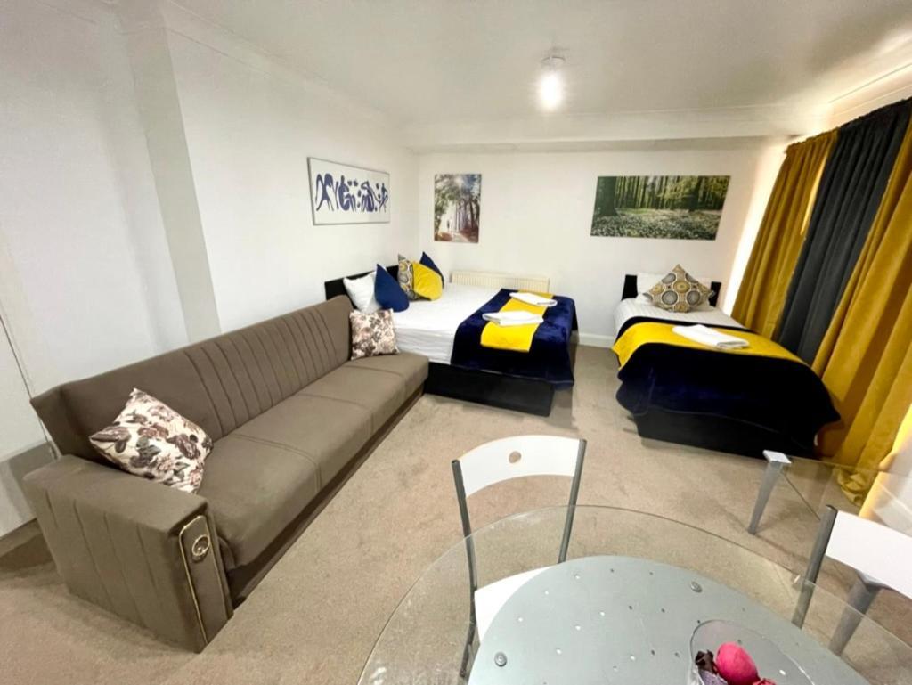 2 Bedrooms Modern Central London Apartment, Full Kitchen, 5 Minutes Tube Station מראה חיצוני תמונה