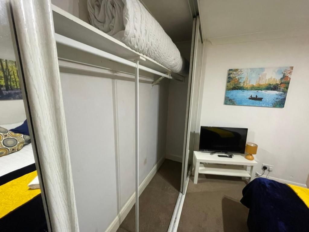 2 Bedrooms Modern Central London Apartment, Full Kitchen, 5 Minutes Tube Station מראה חיצוני תמונה