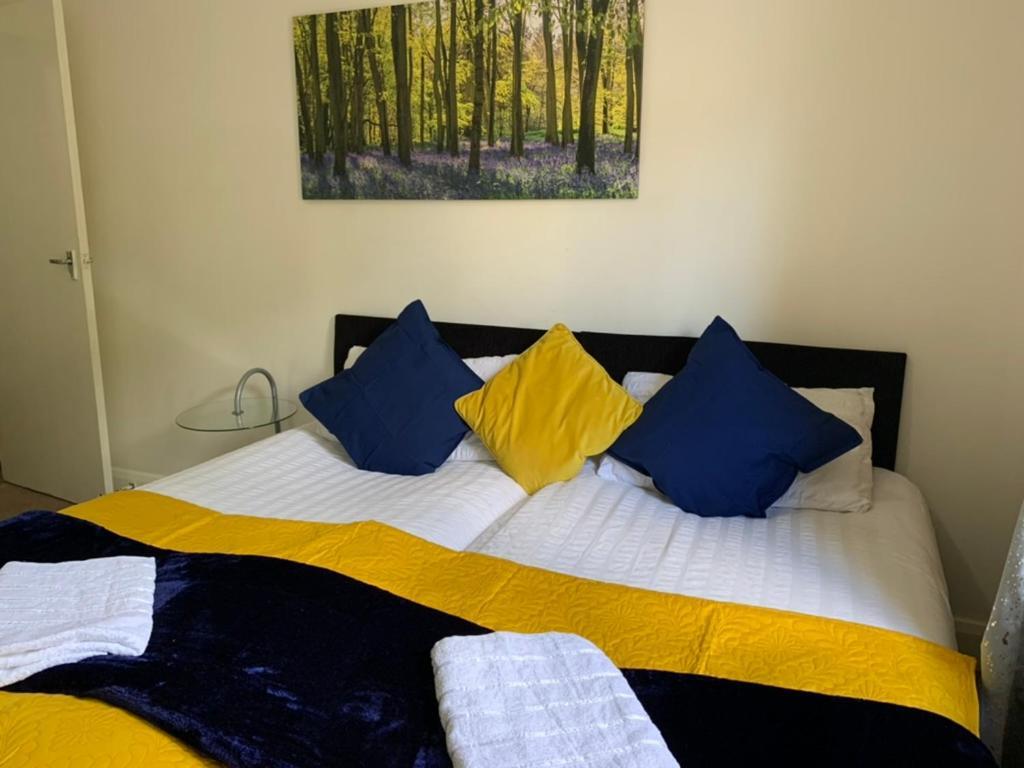 2 Bedrooms Modern Central London Apartment, Full Kitchen, 5 Minutes Tube Station מראה חיצוני תמונה